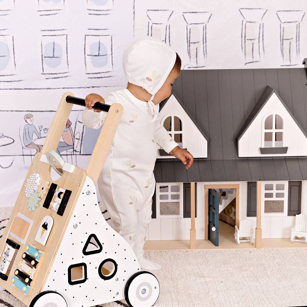 Lovely Leaf Layette Set: Pink Whip