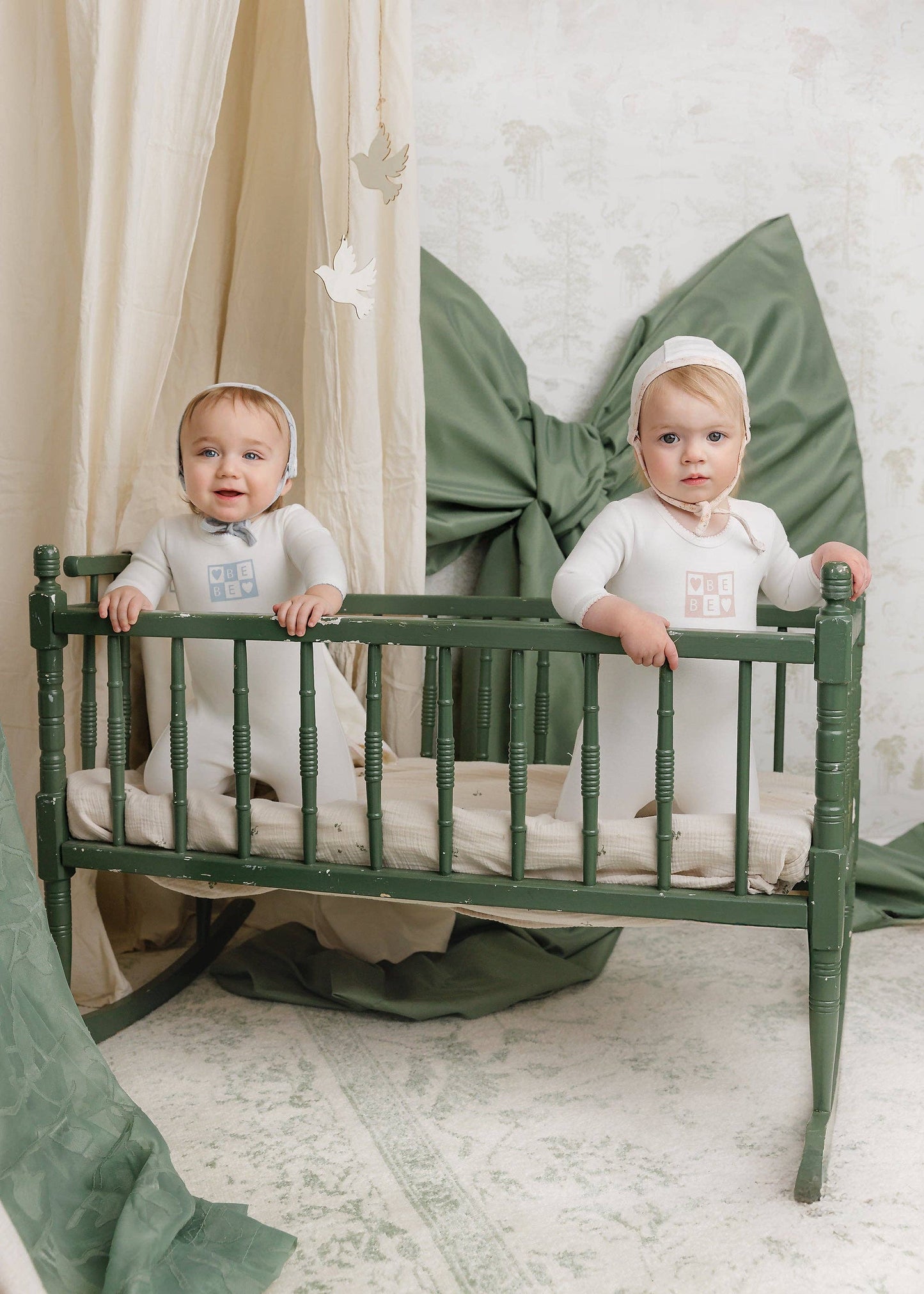 Bliss Bebe Girls Footie: Ivory & Pink